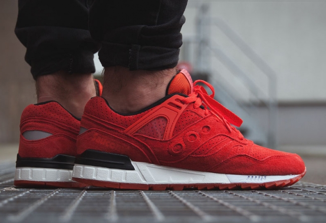 Saucony Grid SD  Saucony Grid SD ＂Solar Red” 鲜红登场