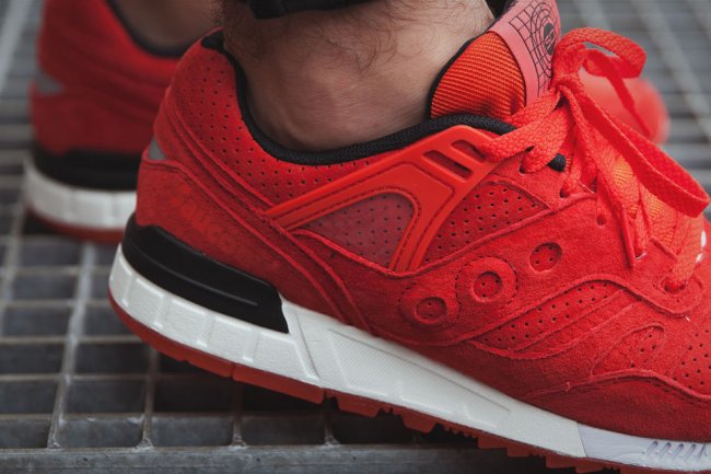 Saucony Grid SD  Saucony Grid SD ＂Solar Red” 鲜红登场