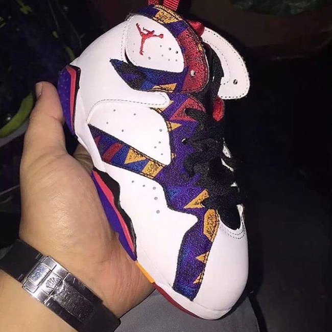 304775-142,AJ7,Air Jordan 7 304775-142AJ7 Air Jordan 7 “Nothing But Net” 童鞋亮相
