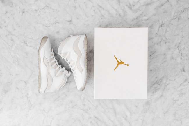 819955-100,AJ10,Air Jordan 10 819955-100AJ10 超限量 Drake x Air Jordan 10 “OVO” 实物近赏