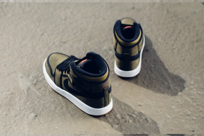 638471-008,AJKO,AJ1,Air Jordan 638471-008AJKO Air Jordan 1 KO Hi OG ＂Militia Green” 实物近赏
