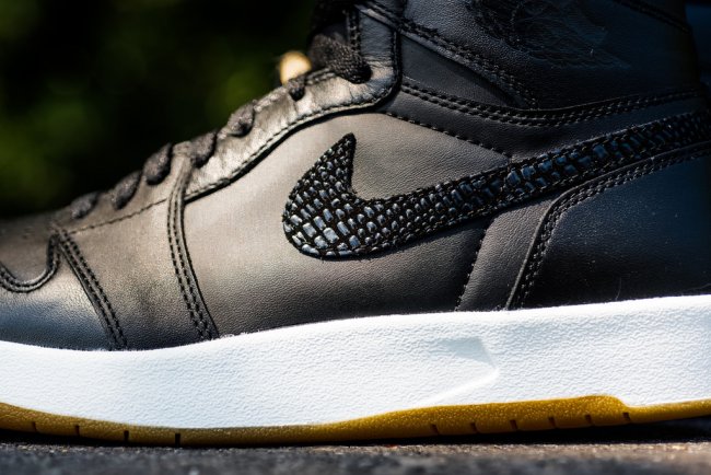 768861-008,AJ1.5,Air Jordan 1. 768861-008AJ1.5 Air Jordan 1.5 “Black Gum” 本周发售