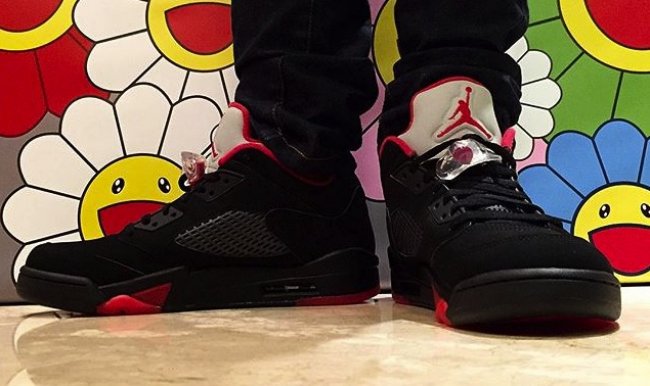 819171-001,AJ5,Air Jordan 5 819171-001AJ5低帮 Air Jordan 5 Low “Alternate ’90” 黑红上脚