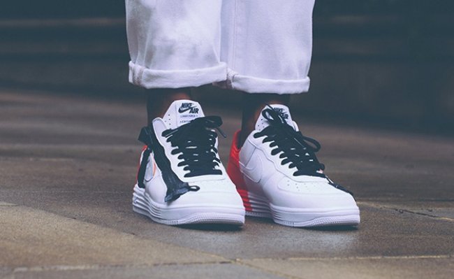 ACRONYM,Lunar Force 1  ACRONYM® x NikeLab Lunar Force 1 SP 上脚实拍