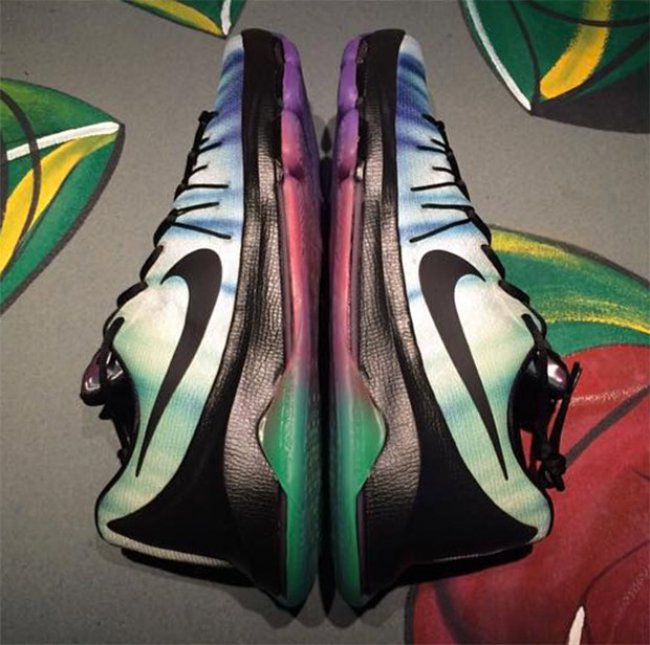 KD8  KD8 全新炫彩配色亮相
