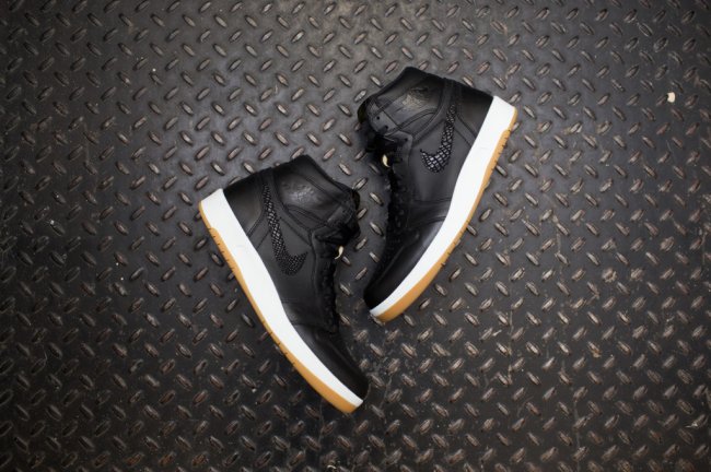 768861-008,AJ1.5,Air Jordan 1. 768861-008AJ1.5 Air Jordan 1.5 “Black Gum” 美图近赏 768861-008,AJ1.5,Air Jordan 1. 768861-008AJ1.5 Air Jordan 1.5 “Black Gum” 美图近赏