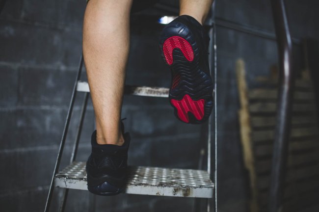 306008-003,AJ11,Air Jordan 11, 306008-003AJ11黑猫 现已发售，Air Jordan 11 Low IE “Referee” 上脚近赏
