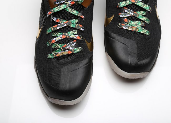 LBJ9,LeBron 9 LBJ9 LeBron 9 “Watch The Throne” 经典精品欣赏