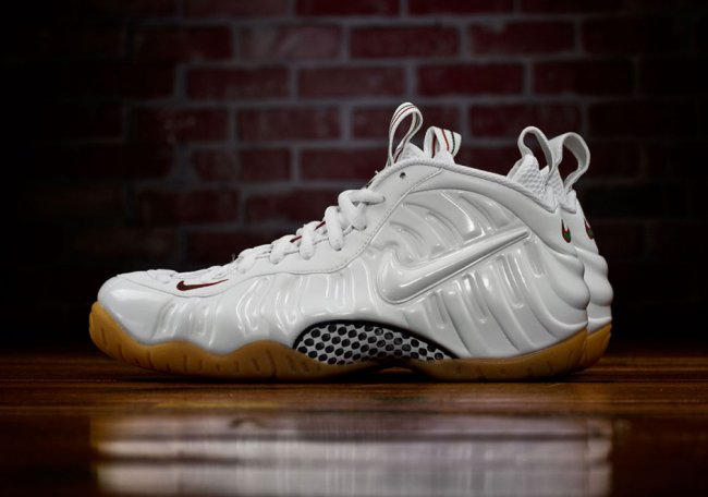 624041-102,Foamposite Pro,Foam 624041-102 Nike Air Foamposite Pro “White Gucci” 即将发售