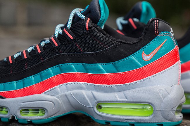 Air Max 95,Nike  Nike Air Max 95 “Solar Red/Volt” 新色登场