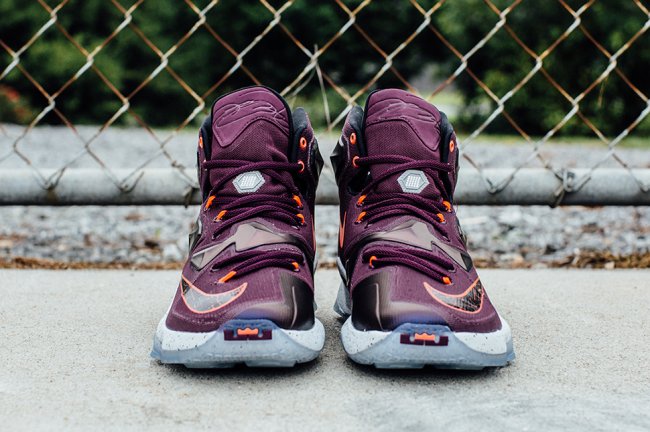 807219-500,LBJ13,LeBron 13 807219-500LBJ13 LeBron 13 “Written in the Stars” 实物近赏