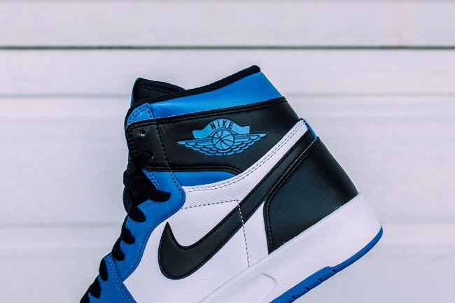 768861-106,AJ1.5,Air Jordan 1. 768861-106AJ1.5 Air Jordan 1.5 “Reverse Fragment” 全新实物近赏