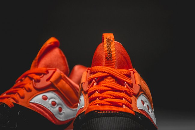 Saucony,Grid 9000  Saucony Grid 9000 “Hallowed” 万圣节双色发售