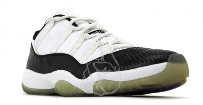 AJ11,Air Jordan 11 AJ11 质感第一，碳纤维 Air Jordan 11 Low 实物清晰图赏