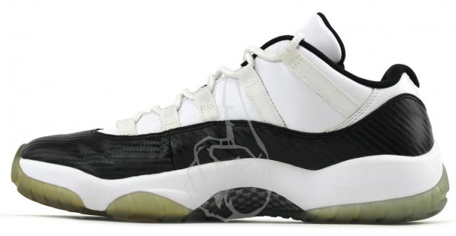 AJ11,Air Jordan 11 AJ11 质感第一，碳纤维 Air Jordan 11 Low 实物清晰图赏