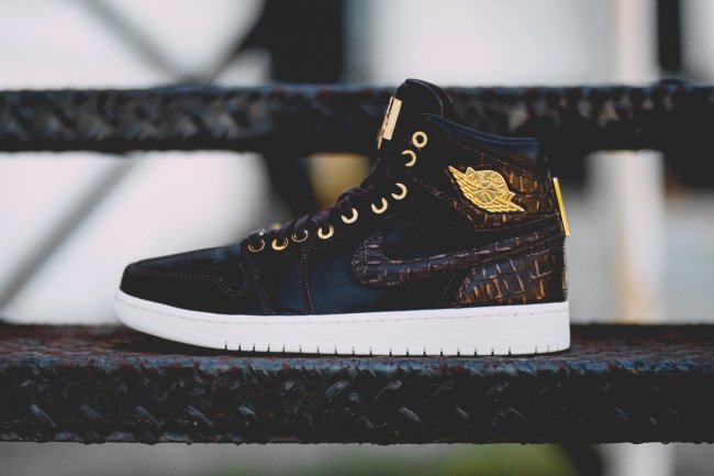 705075-205,AJ1,Air Jordan 1 705075-205AJ1 Air Jordan 1 Pinnacle “Baroque Brown” 奢华美图近赏
