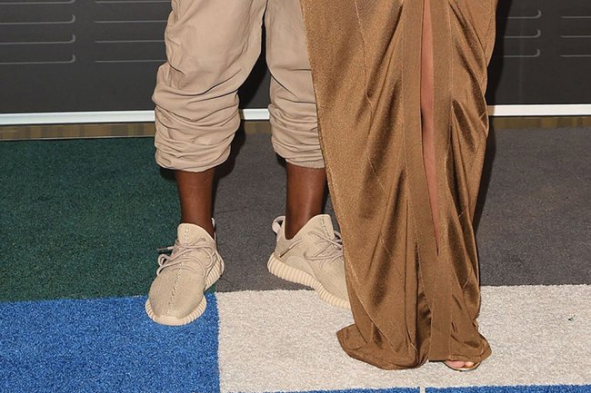 adidas Yeezy 350 Boost  adidas Yeezy 350 Boost 新配色发售日期确定