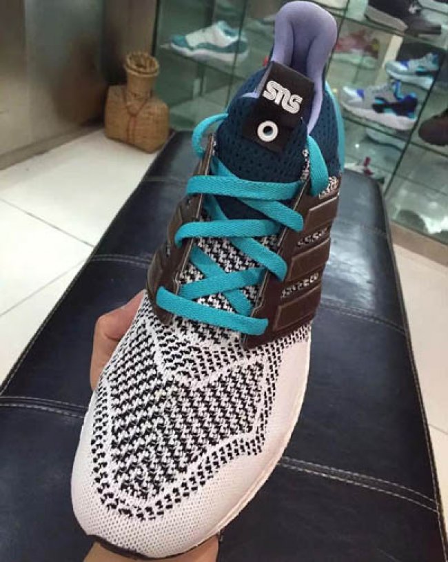 adidas Ultra Boost  Sneakersnstuff X adidas Ultra Boost 联名款曝光