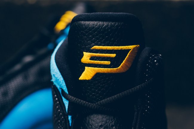 823902-015,AJ13,Air Jordan 13 823902-015AJ13 精致佳品，Air Jordan 13 “CP3” 美图近赏