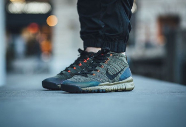 Nike Flyknit Trainer Chukka  Nike Flyknit Trainer Chukka SneakerBoot 三款新色登场