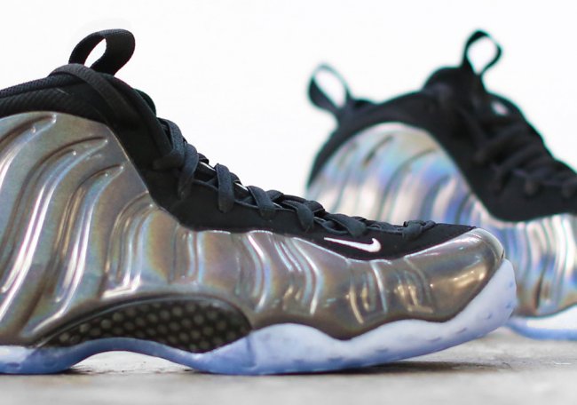 314996-900,Foamposite One,Foam 314996-900 Nike Air Foamposite One “Hologram” 全息喷即将发售