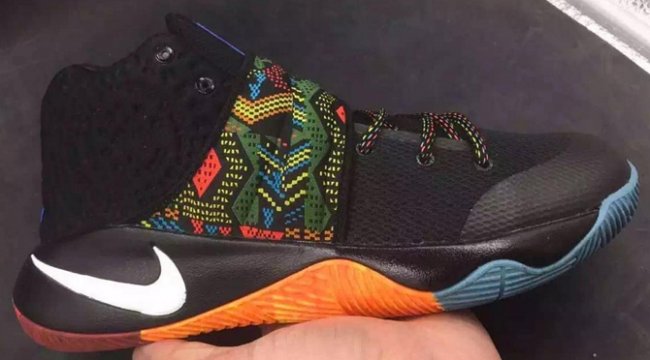 Kyrie 2,Nike  黑人月配色 Kyrie 2 “BHM” 全新图赏