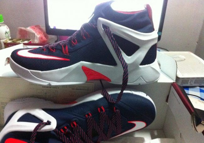 818678-416,Ambassador 8,使节8 818678-416 Nike Ambassador 8 “USA” 使节八代美国配色