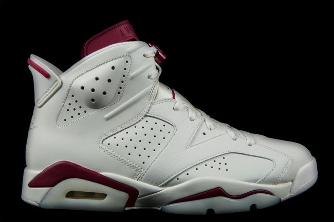 384664-116,AJ6,Air Jordan 6 384664-116AJ6魔力红 Air Jordan 6 “Maroon” 将带来家族全尺码