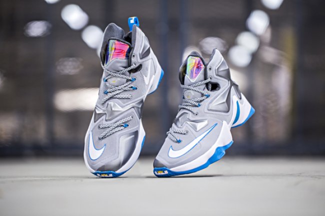 807219-014,LBJ13,LeBron 13 807219-014LBJ13 以太空之名，LeBron 13 灰蓝发售信息