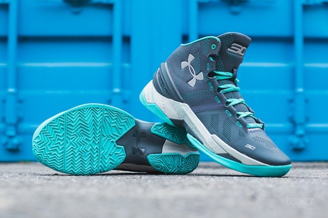 Curry 1,Under Armour 1259007-008 Under Armour Curry 2 “Rainmaker” 实物图赏
