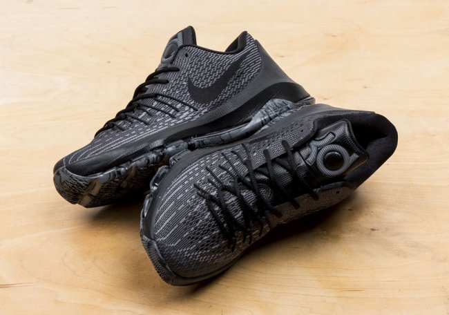 749375-001,KD8 749375-001 细节精致，KD8 “Blackout” 全黑登场