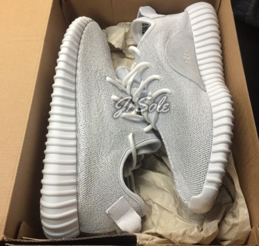 Yeezy 350 Boost,Yeezy  全白 adidas Yeezy 350 Boost 将在 2016 年发售