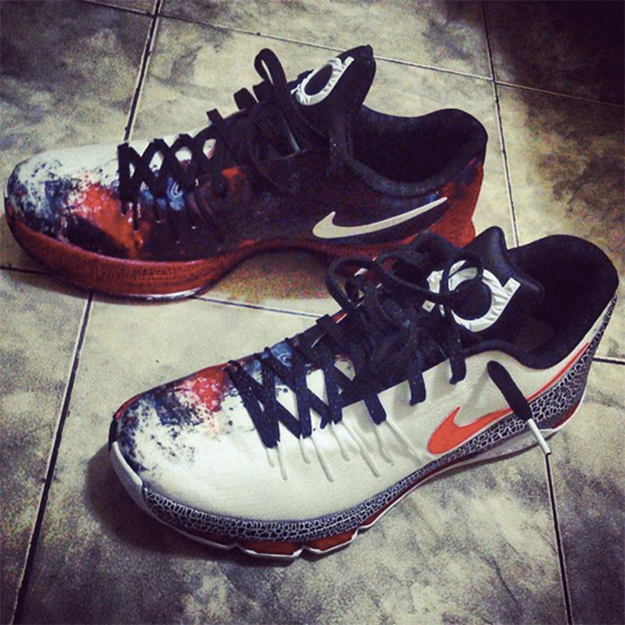 822948-106,KD8 822948-106 圣诞配色 KD8 “Christmas” 实物新图