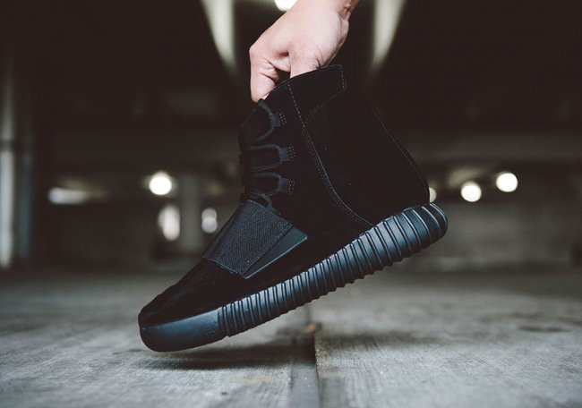 BB1839,Yeezy 750 Boost,Yeezy BB1839官方图片发售信息 adidas Yeezy 750 Boost “Black” 美图近赏
