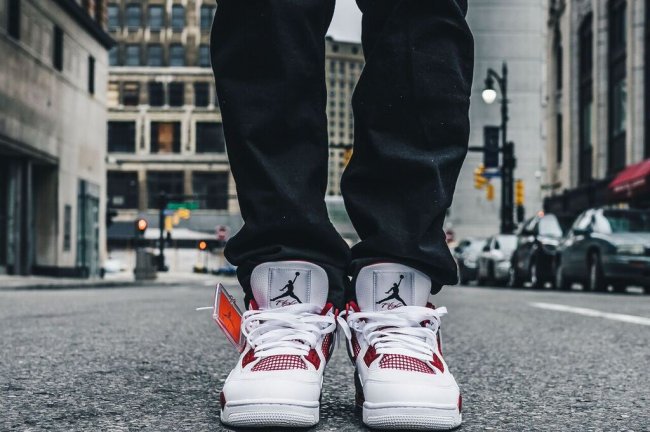 308497-104,AJ4,Air Jordan 4 308497-106AJ4 2016 第一弹，Air Jordan 4 “Alternate ’89” 上脚美图
