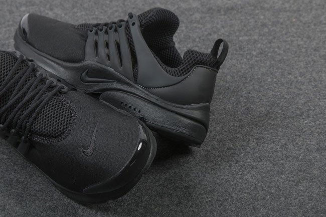 Air Presto,Nike  Nike Air Presto “Blackout” 全黑亮相