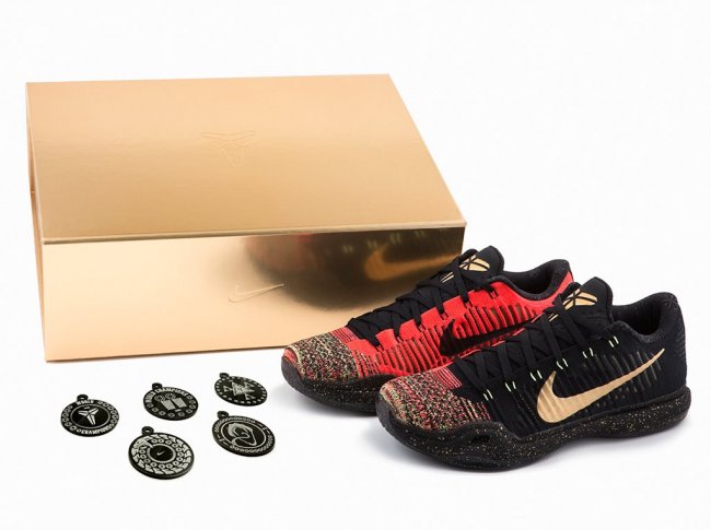 802560-076,Kobe 10 Elite Low,K 802560-076科比圣诞 Kobe 10 Elite Low “Christmas” 特殊包装版本亮相