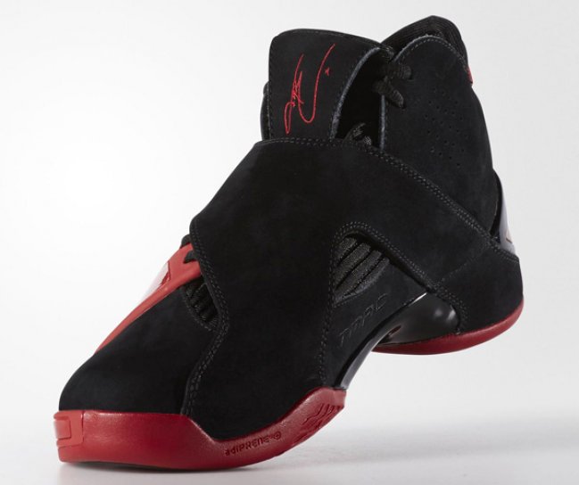 T-Mac 5,adidas,麦迪 麦迪五代复刻2016黑红 黑红配色 adidas T-Mac 5 Retro 将于 2 月份发售