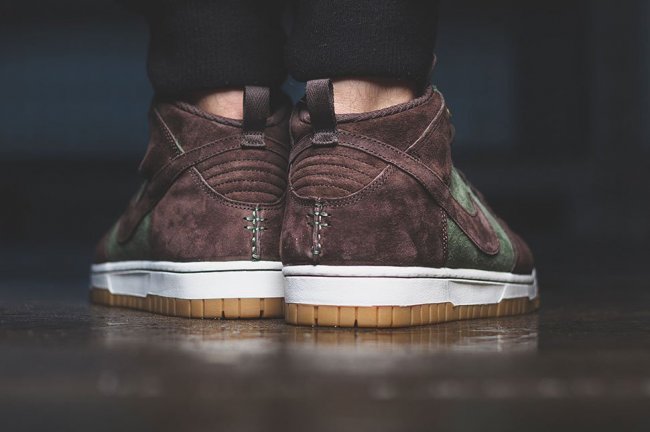 Dunk CMFT,SneakerBoot  Nike Dunk CMFT SneakerBoot “Army Olive” 上脚实拍