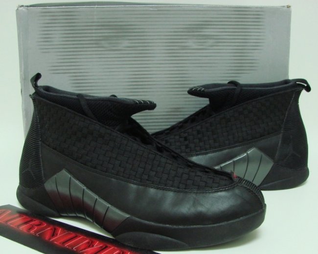 AJ15,Air Jordan 15 AJ15 Air Jordan 15 “Stealth” 将于 2017 年复刻