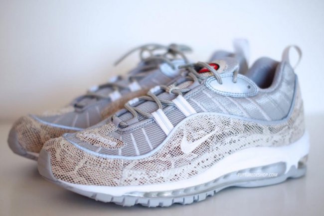 Air Max 98,Supreme,Nike  Supreme x Nike Air Max 98 清晰实物图片
