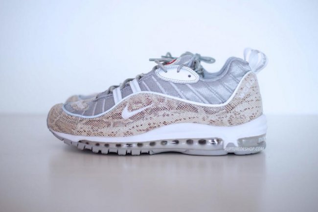 Air Max 98,Supreme,Nike  Supreme x Nike Air Max 98 清晰实物图片