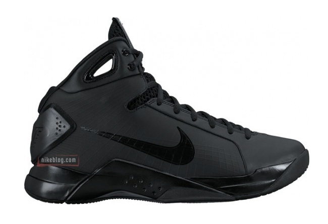 Hyperdunk,HD2008 HD08 Kobe 别注？2016 款 Hyperdunk 08 全黑配色实物曝光