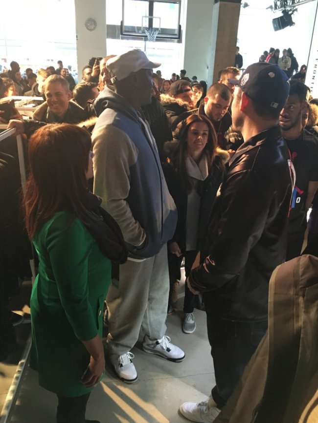 840606-192,AJ4,Air Jordan 4 840606-192AJ4白水泥 MJ 上脚 Air Jordan 4 OG “White Cement”