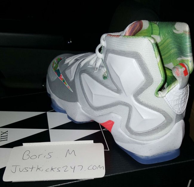807219-108,LBJ13,LeBron 13 807219-108LBJ13 复活节 LeBron 13 “Easter” 实物曝光