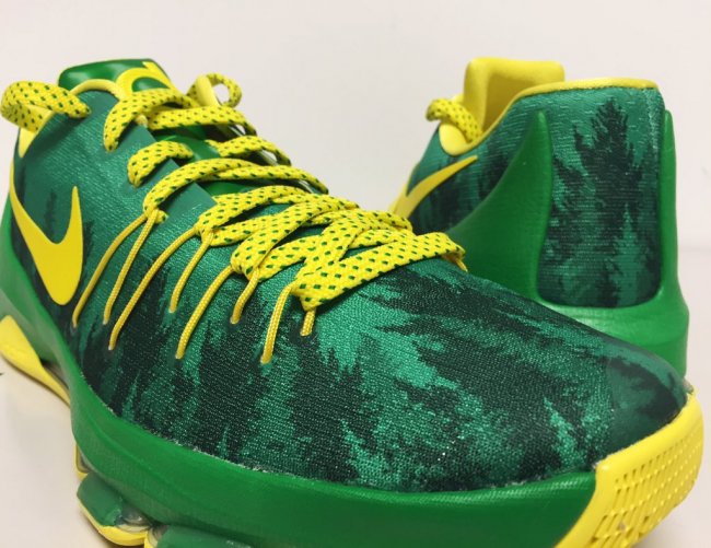 KD8,Nike  绿色版本的 KD 8 “Oregon Ducks” 松树配色亮相