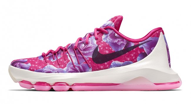 819148-603,KD8 819148-603乳腺癌 KD 8 “Aunt Pearl” 官方图片释出