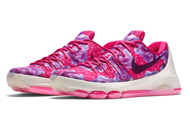 819148-603,KD8 819148-603乳腺癌 KD 8 “Aunt Pearl” 官方图片释出