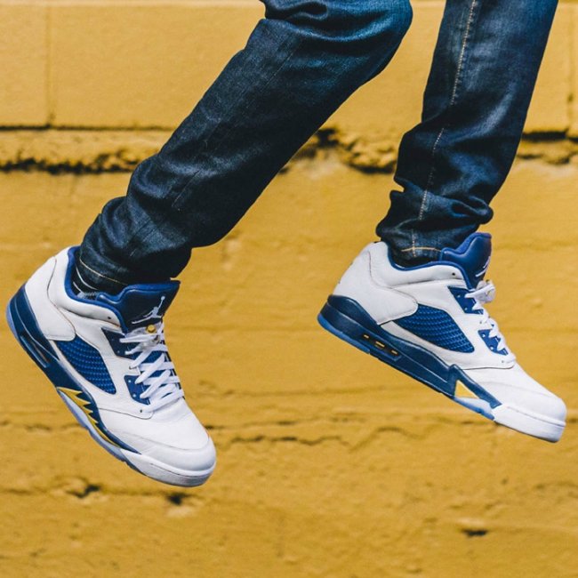 819171-135,AJ5,Air Jordan 5 819171-135AJ5低帮 Air Jordan 5 Low “Dunk From Above” 上脚实拍