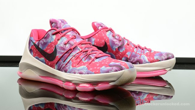 819148-603,KD8 819148-603乳腺癌 下周一发售，KD 8 “Aunt Pearl” 实物新图